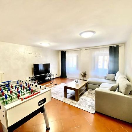Centro Storico Casa Calcio Balilla Apartment Aosta Exterior photo