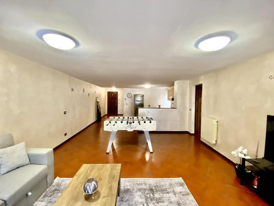 Centro Storico Casa Calcio Balilla Apartment Aosta Exterior photo