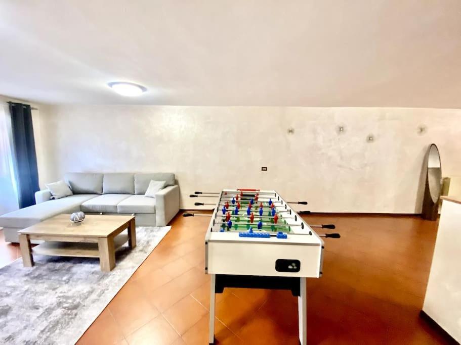 Centro Storico Casa Calcio Balilla Apartment Aosta Exterior photo
